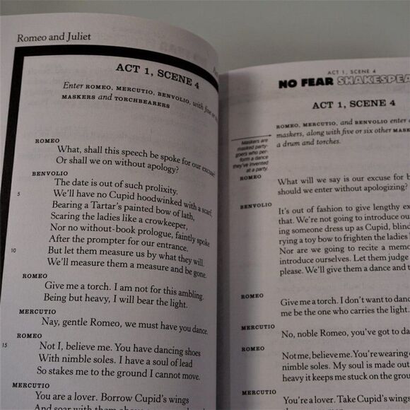 No Fear Shakespeare Romeo and Juliet by William Shakespeare and SparkNotes 2003 - Picture 9 of 9